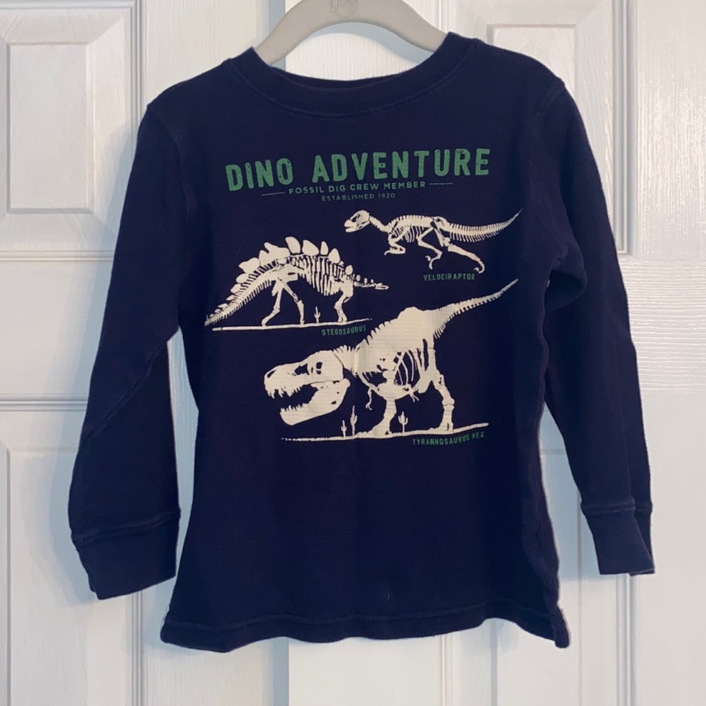 Carter’s boys long sleeve shirt.